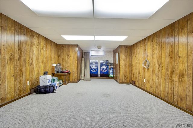 306 Sagewood, Amherst, NY 14221