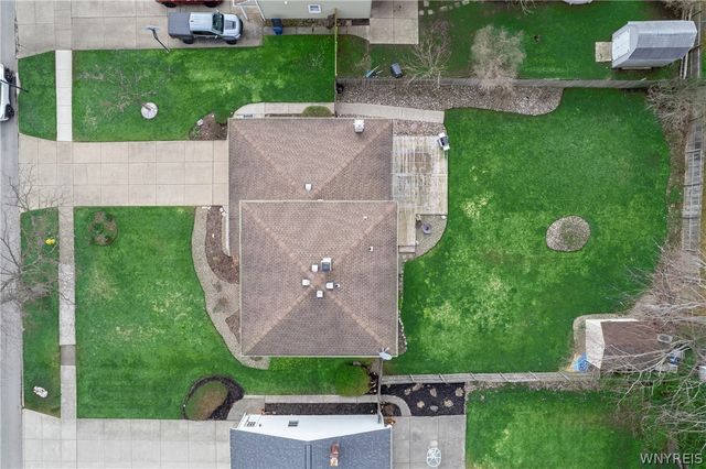 306 Sagewood, Amherst, NY 14221