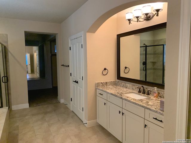 11202 Vance Jackson Rd Unit 2, San Antonio, TX 78230