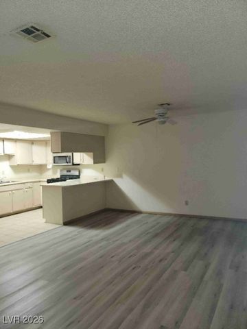 442 Holick Avenue, Henderson, NV 89011