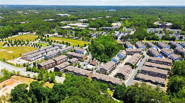 529 Headwind Way, Alpharetta, GA 30005