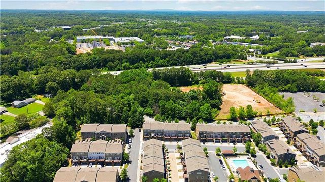 529 Headwind Way, Alpharetta, GA 30005