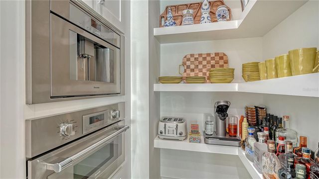 1659 DEVONSHIRE LANE, Sarasota, FL 34236