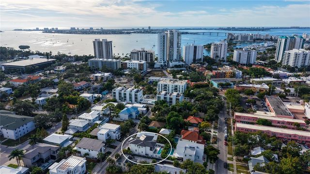 1659 DEVONSHIRE LANE, Sarasota, FL 34236