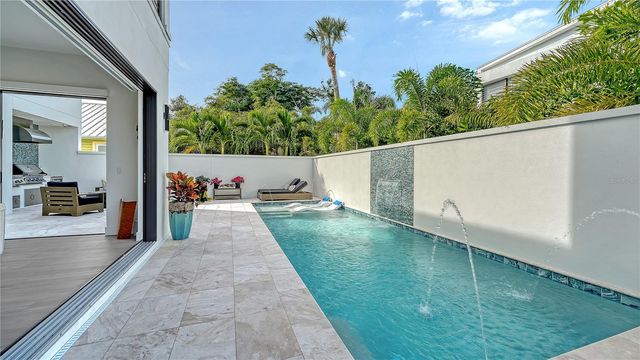 1659 DEVONSHIRE LANE, Sarasota, FL 34236