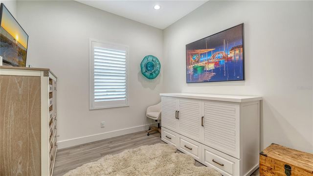 1659 DEVONSHIRE LANE, Sarasota, FL 34236