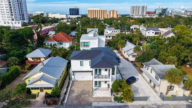 1659 DEVONSHIRE LANE, Sarasota, FL 34236