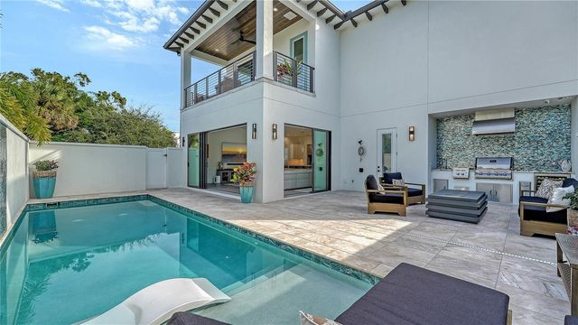 1659 DEVONSHIRE LANE, Sarasota, FL 34236