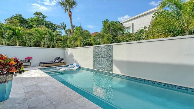 1659 DEVONSHIRE LANE, Sarasota, FL 34236