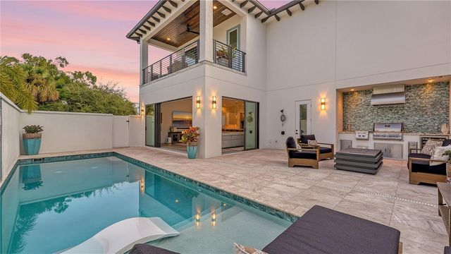 1659 DEVONSHIRE LANE, Sarasota, FL 34236