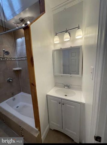 5616 CHRISTIAN ST, Philadelphia, PA 19143