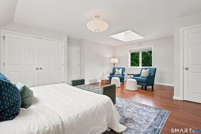 425 Schoolside Lane, Guilford, CT 06437