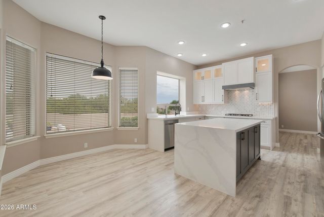 29771 N 67TH Street, Scottsdale, AZ 85266