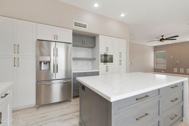 29771 N 67TH Street, Scottsdale, AZ 85266