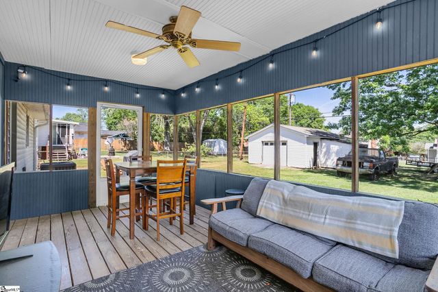 126 Abbotsford Drive, Simpsonville, SC 29681