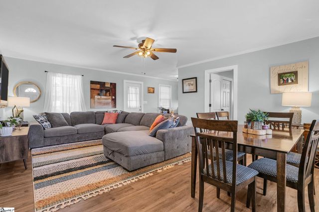 126 Abbotsford Drive, Simpsonville, SC 29681