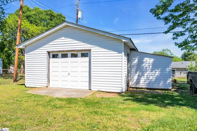 126 Abbotsford Drive, Simpsonville, SC 29681