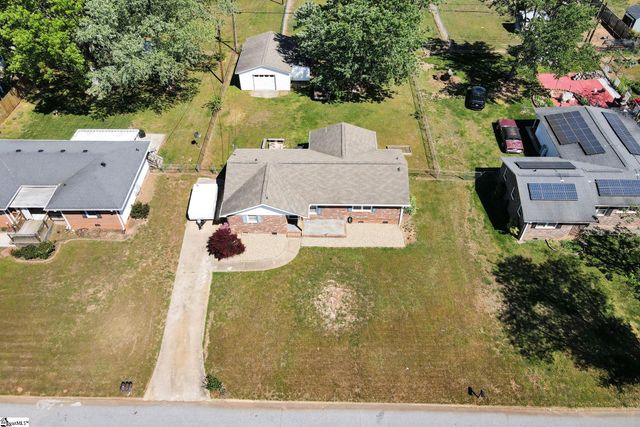 126 Abbotsford Drive, Simpsonville, SC 29681