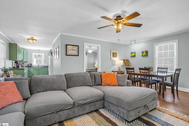 126 Abbotsford Drive, Simpsonville, SC 29681