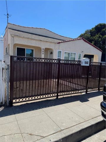 940 W Magnolia, Compton, CA 90220