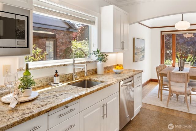 7754 Jones Avenue NW, Seattle, WA 98117