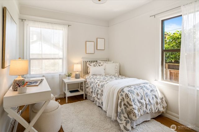 7754 Jones Avenue NW, Seattle, WA 98117