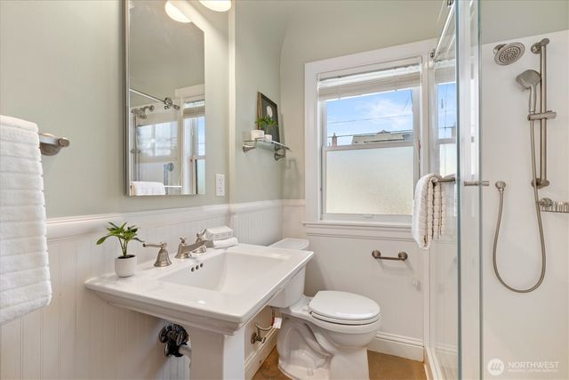 7754 Jones Avenue NW, Seattle, WA 98117