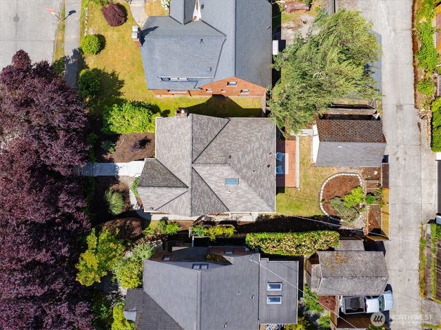 7754 Jones Avenue NW, Seattle, WA 98117