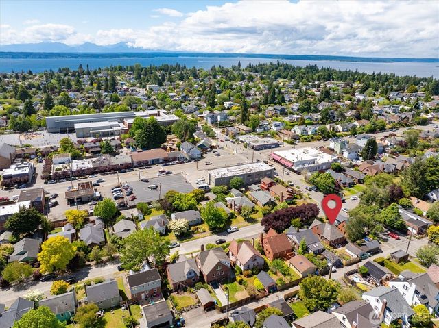 7754 Jones Avenue NW, Seattle, WA 98117