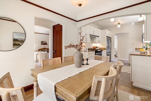 7754 Jones Avenue NW, Seattle, WA 98117