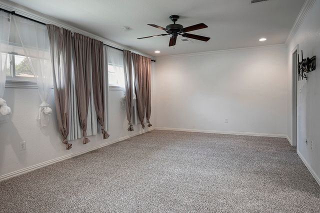 3950 Hawick Lane, Dallas, TX 75220