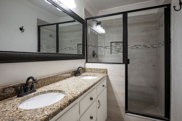 3950 Hawick Lane, Dallas, TX 75220