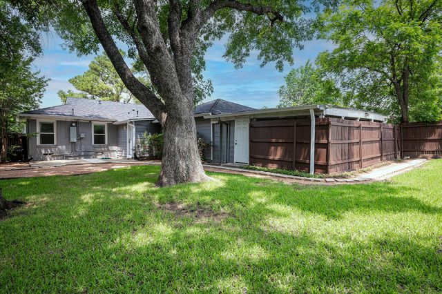 3950 Hawick Lane, Dallas, TX 75220