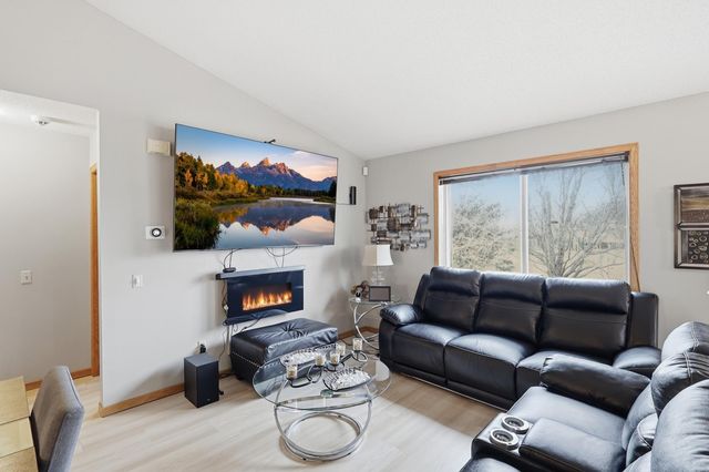 509 11th Street, Farmington, MN 55024