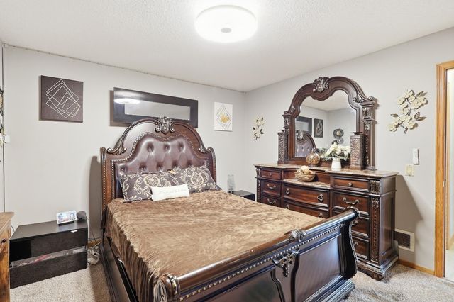 509 11th Street, Farmington, MN 55024