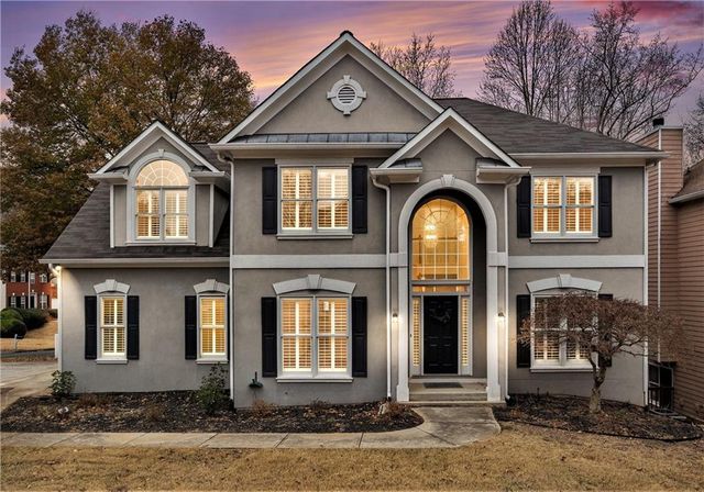 200 Ridge Bluff Lane, Suwanee, GA 30024