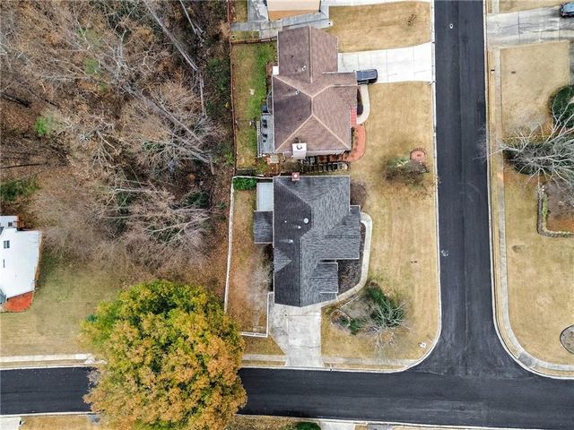 200 Ridge Bluff Lane, Suwanee, GA 30024