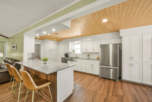 10313 S Williams Road, Conroe, TX 77303