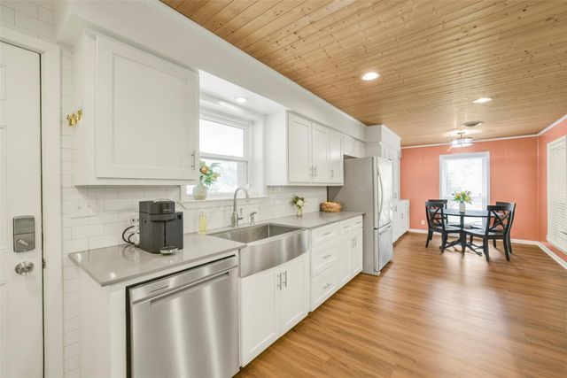 10313 S Williams Road, Conroe, TX 77303