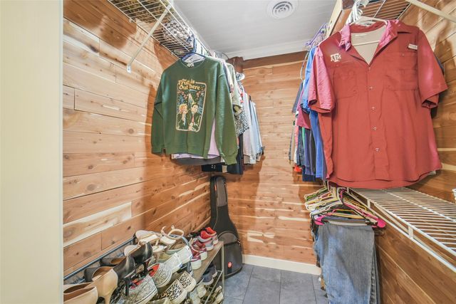 10313 S Williams Road, Conroe, TX 77303
