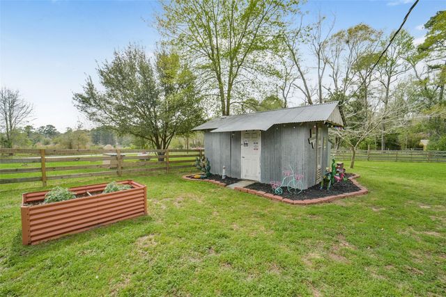 10313 S Williams Road, Conroe, TX 77303