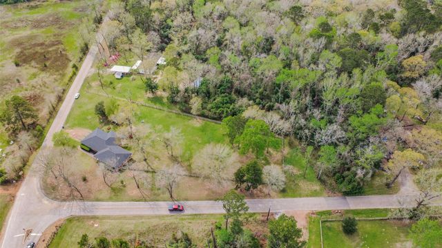 10313 S Williams Road, Conroe, TX 77303