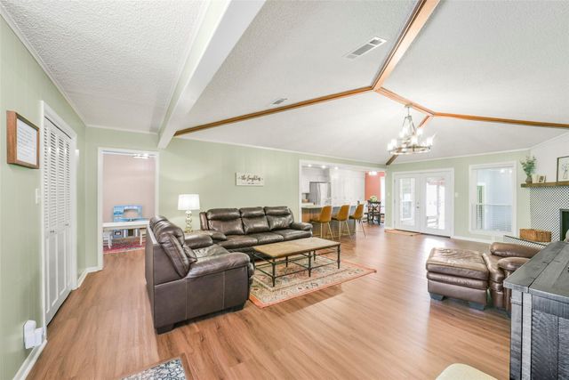 10313 S Williams Road, Conroe, TX 77303