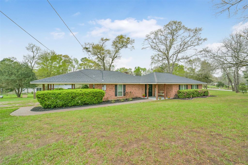10313 S Williams Road, Conroe, TX 77303