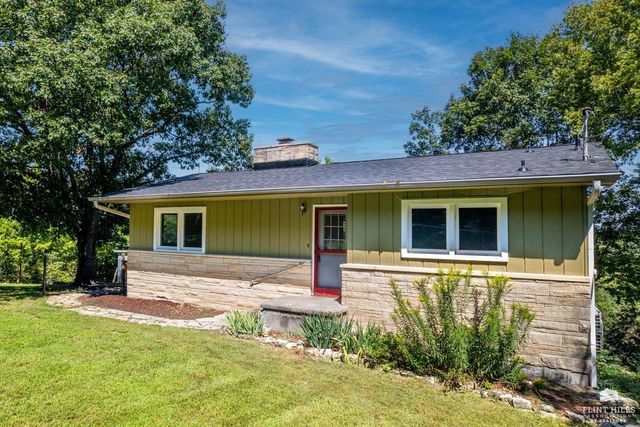 5018 Canyon Road, Manhattan, KS 66503