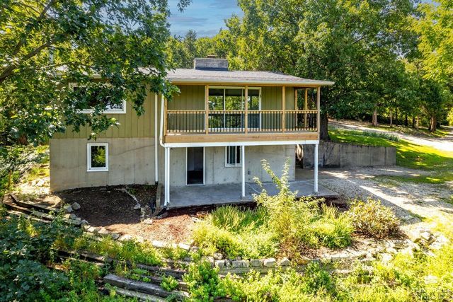 5018 Canyon Road, Manhattan, KS 66503
