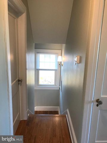 6 W CECIL ST, Winchester, VA 22601