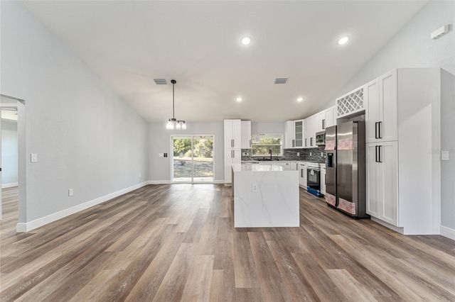 4172 SW BEGONIA COURT, Dunnellon, FL 34431