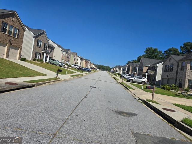 6526 Beaver Creek Trail, South Fulton, GA 30349