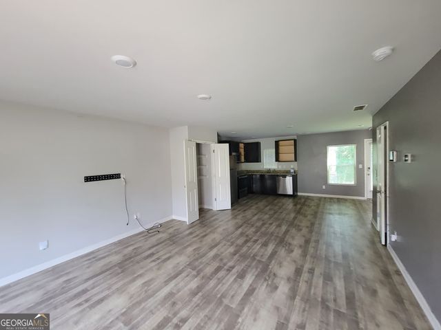 6526 Beaver Creek Trail, South Fulton, GA 30349